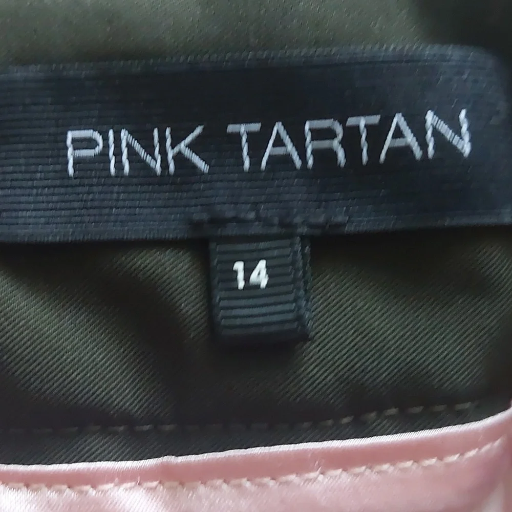 ⭐Host Pick⭐PINK TARTAN, size 14, dark olive green color skirt - Picture 8 of 15